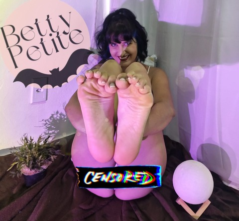 Header of bettypetite