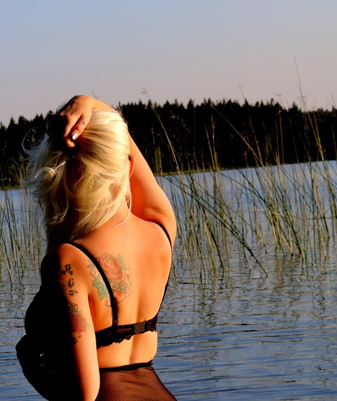 Header of darlingkayy