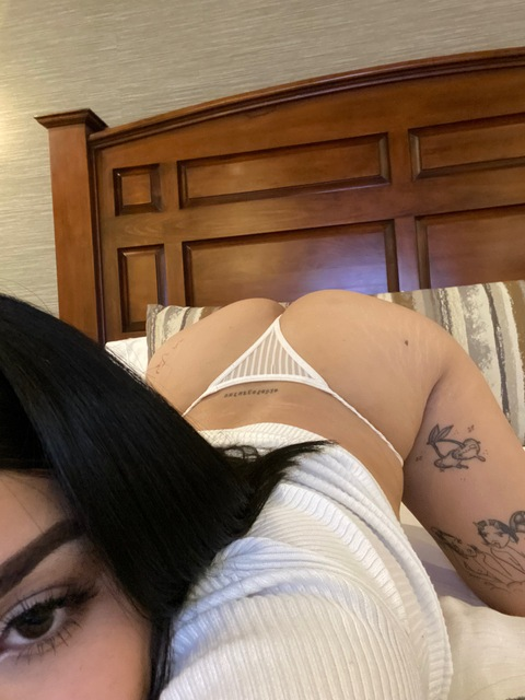 Header of evelynrojas