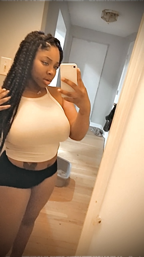 Header of frecklefacefreak21