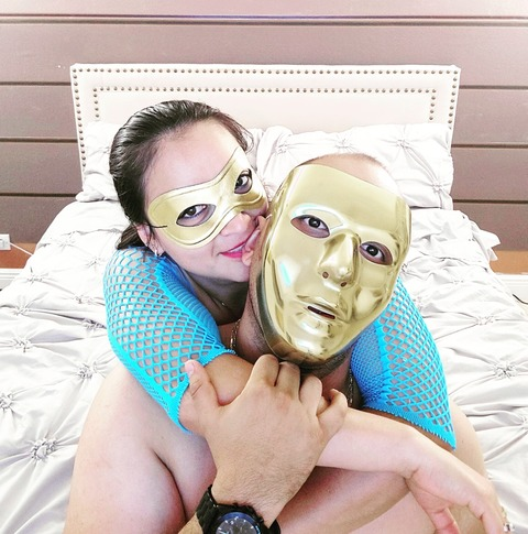 Header of geminitwinsofficial