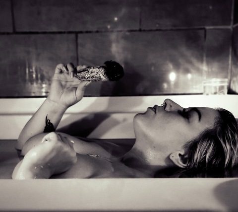 Header of lunagoddess106