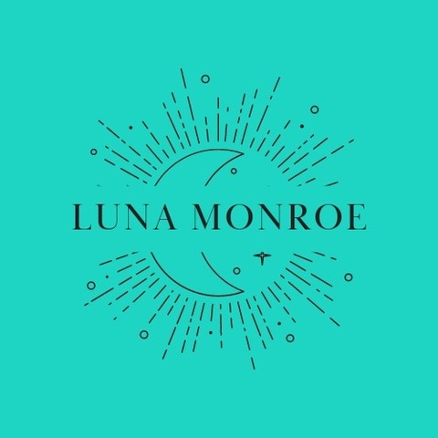 Header of lunamonroeofficial