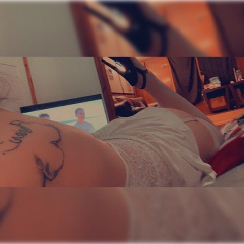 Header of mequeenbitch1