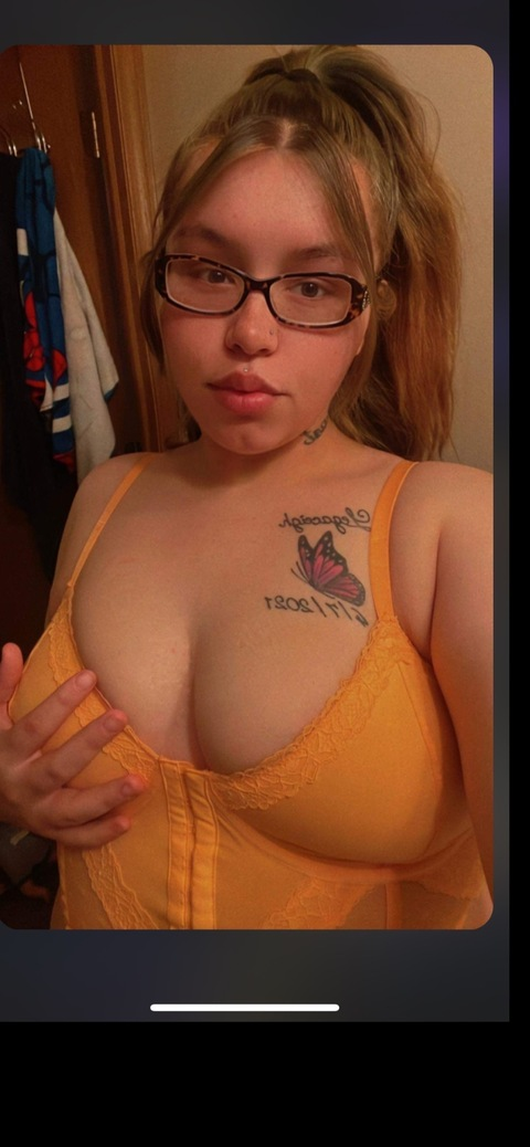 Header of naniidiorrrr