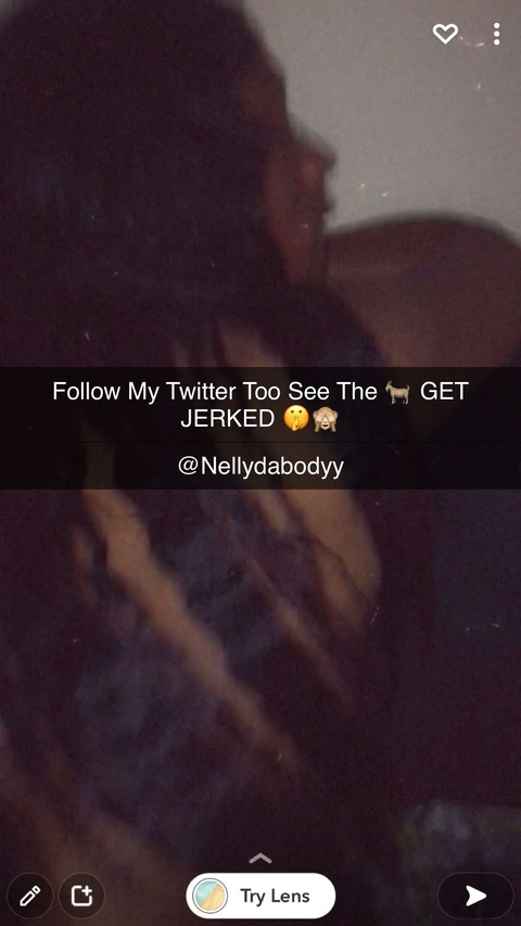 Header of nellydabodyy