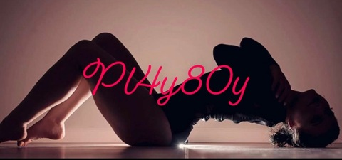 Header of pl4y80y_britt