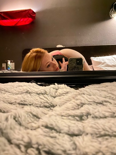 Header of raebaybexo