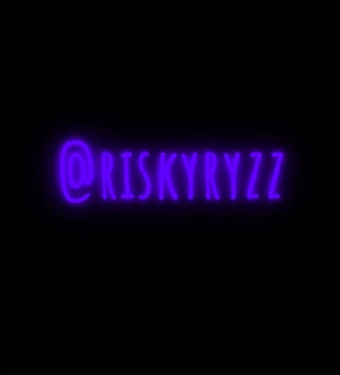 Header of riskyryzz