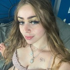 sluttyvlogz profile picture