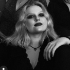 Download stonerbitch710 OnlyFans leaks for free 

 profile picture