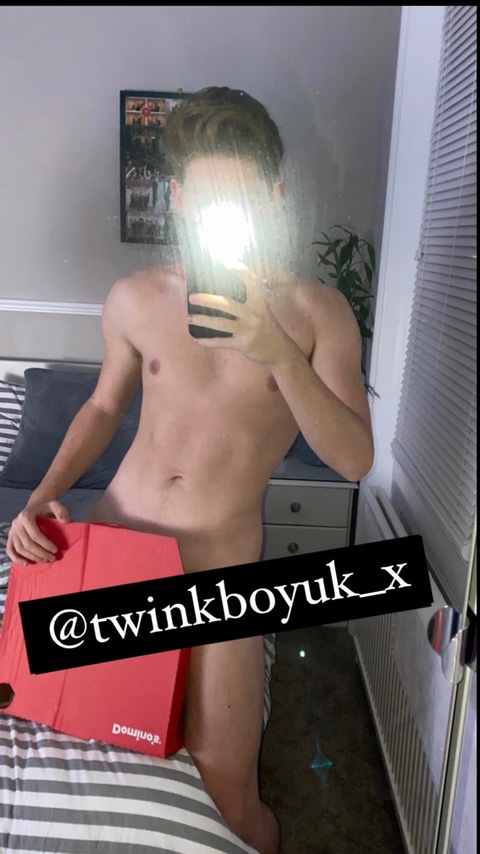 Header of twinkboyukxl