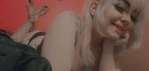 Header of xemobunnyx